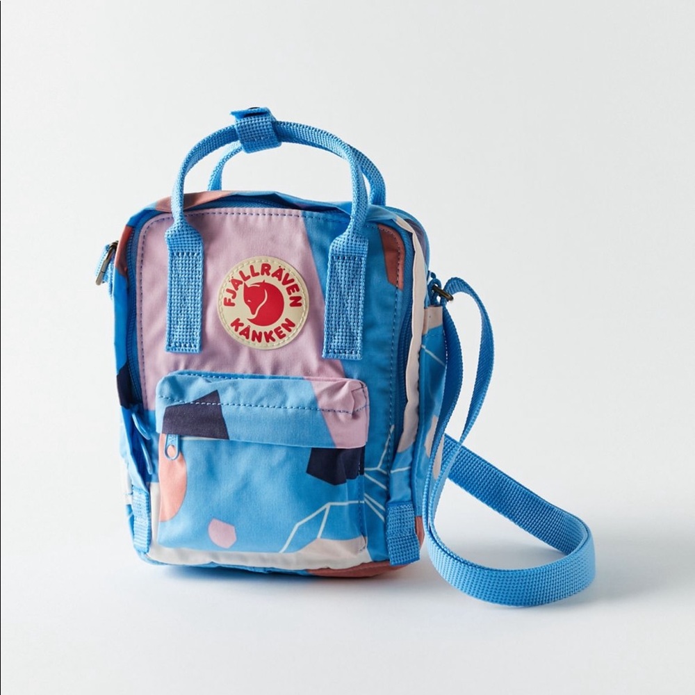 Fjallraven Kanken Sling Art Bag